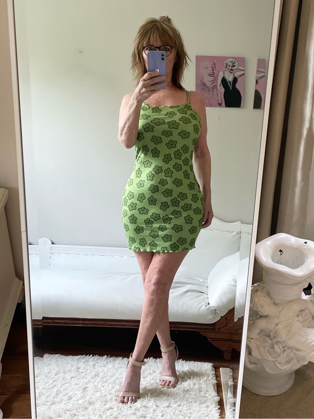 TWO TONE GREEN STRETCH SLIP DRESS SPAGHETTI STRAPS OUTLINED FLOWERS POPPIES